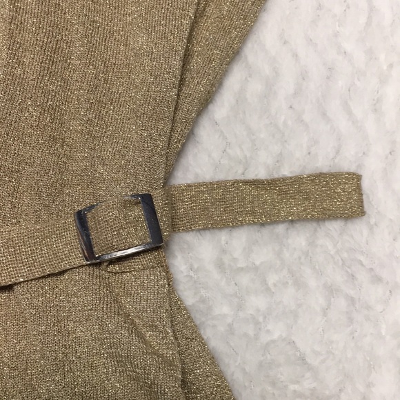 NWT turtleneck sweater - size Medium - Picture 5 of 9